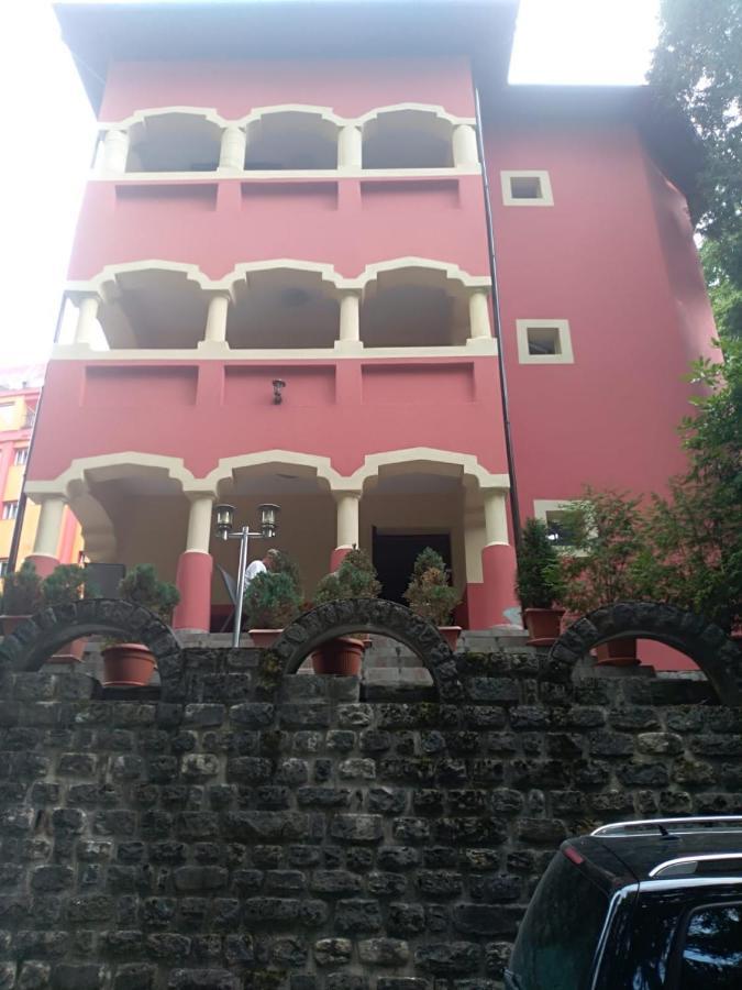 Casa Rosa Hotel Baile Olanesti Exterior photo
